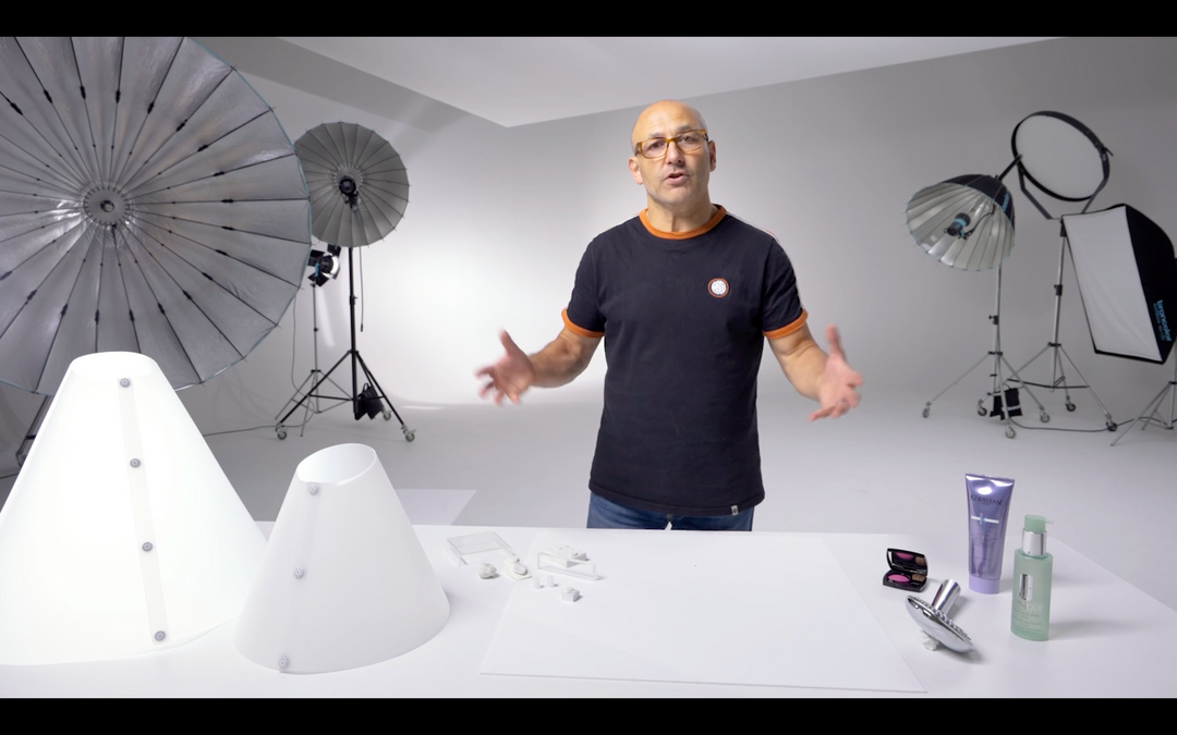 Creative Product Positioning with Light Cones